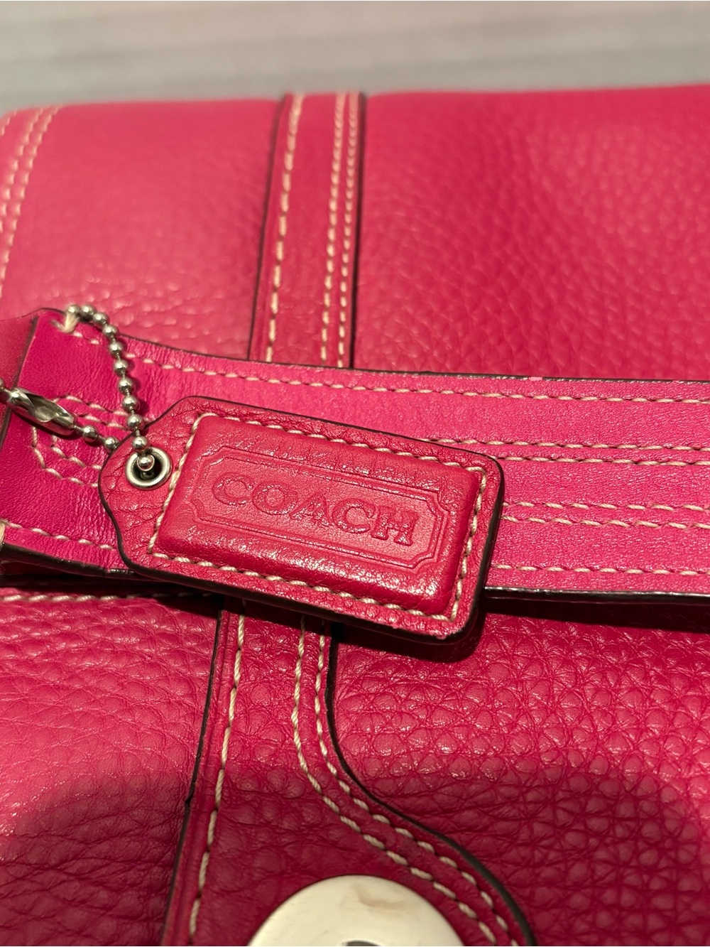 COACH Hamilton Hampton F13959 Pink Pebbled Leather Shoulder Bag Turn Lock - Picture 5 of 9